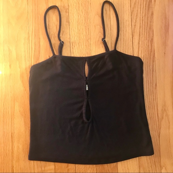 silence + noise Tops - Urban Outfitters Keyhole Crop Top Tank